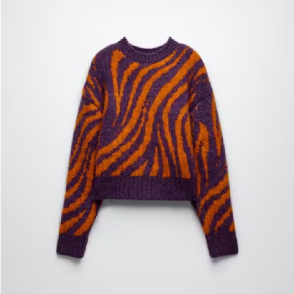 Zara Zebra Jacquard Oversized Sweater, L